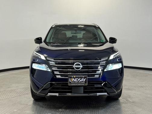 2024 Nissan Rogue Platinum