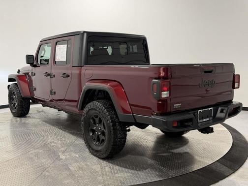 2022 Jeep Gladiator Sport