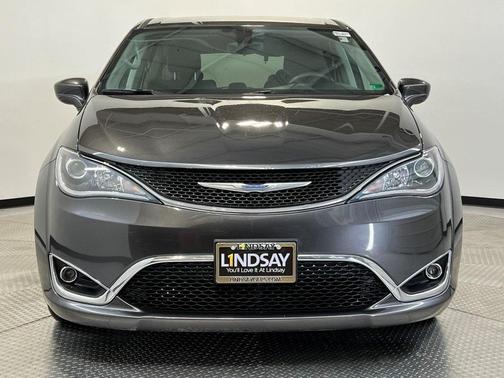 2018 Chrysler Pacifica Touring Plus