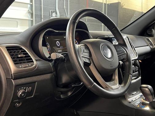 2022 Jeep Grand Cherokee WK Laredo