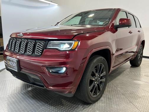 2022 Jeep Grand Cherokee WK Laredo