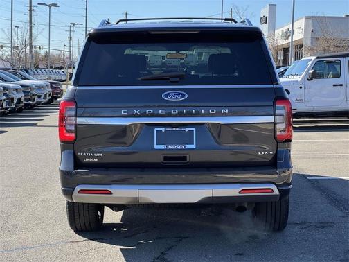 2022 Ford Expedition Max Platinum