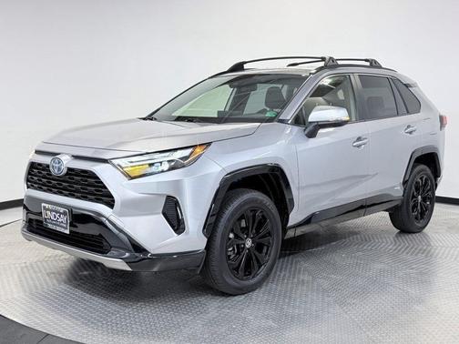 2024 Toyota RAV4 Hybrid SE