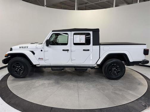 2021 Jeep Gladiator Sport