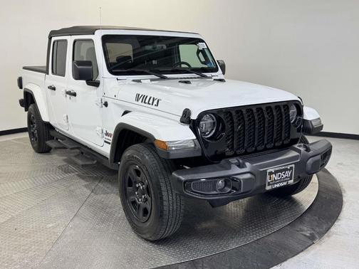 2021 Jeep Gladiator Sport