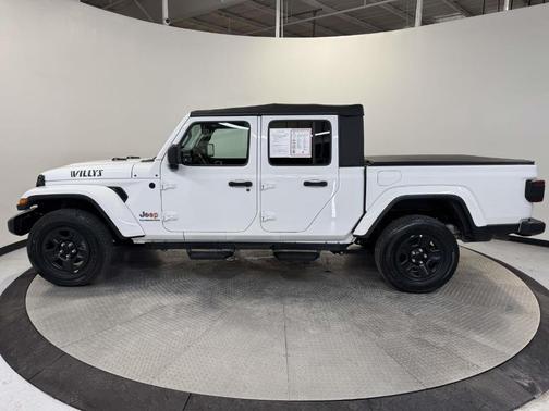 2021 Jeep Gladiator Sport