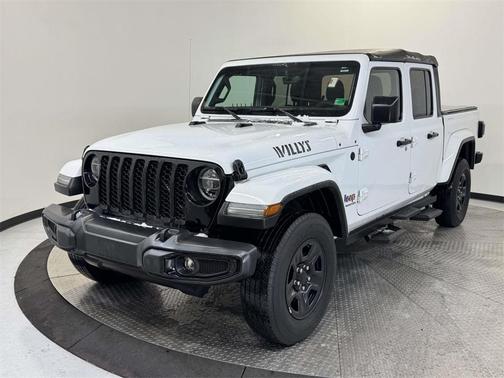 2021 Jeep Gladiator Sport