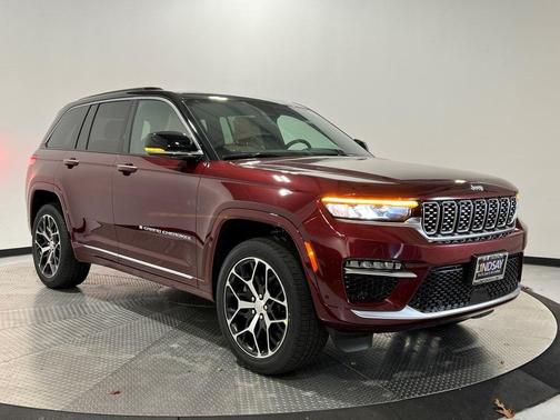 2025 Jeep Grand Cherokee Summit
