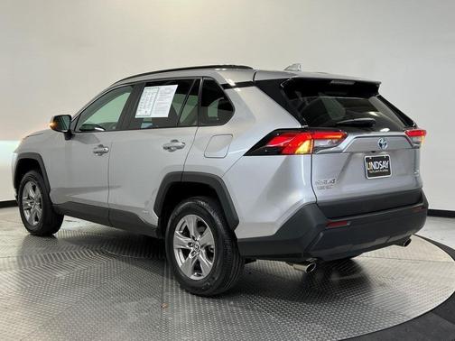 2024 Toyota RAV4 Hybrid XLE