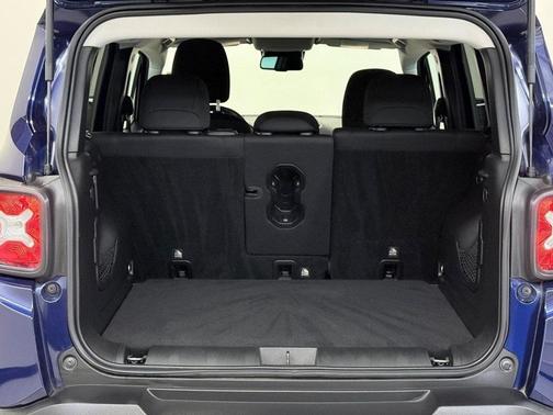 2020 Jeep Renegade Altitude