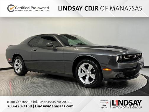 2022 Dodge Challenger SXT