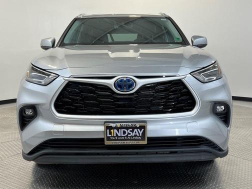 2022 Toyota Highlander Hybrid