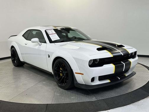 White Knuckle Clearcoat 2022 Dodge Challenger SRT Hellcat Redeye Widebody Jailbreak