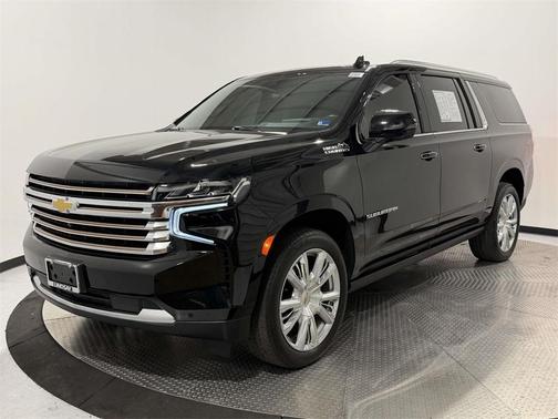 2023 Chevrolet Suburban High Country