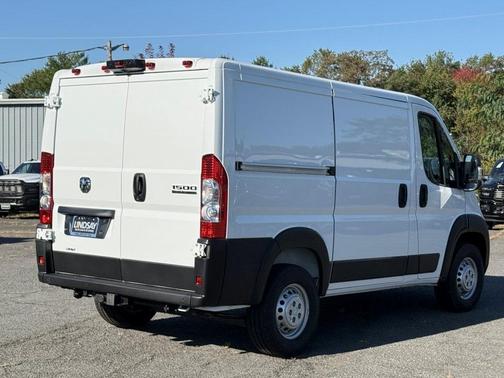 2026 RAM ProMaster 1500 Low Roof