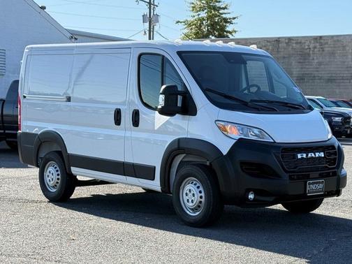 2026 RAM ProMaster 1500 Low Roof