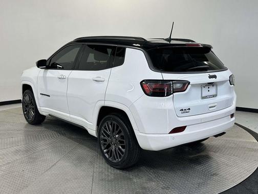 2022 Jeep Compass Altitude