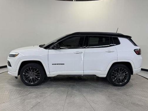 2022 Jeep Compass Altitude