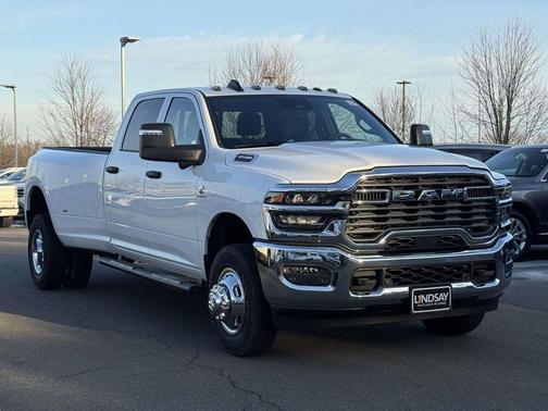 Bright White Clearcoat 2026 RAM 3500 Tradesman
