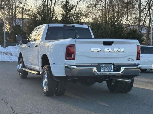 Bright White Clearcoat 2026 RAM 3500 Tradesman