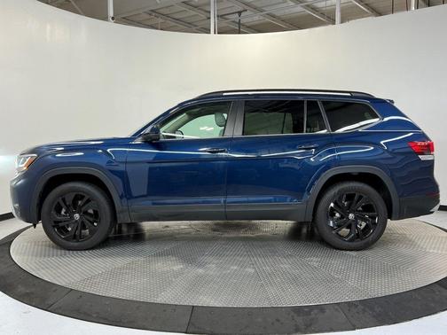 2023 Volkswagen Atlas 3.6L SE w/Technology