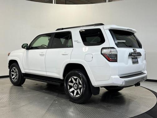 2024 Toyota 4Runner TRD Off Road