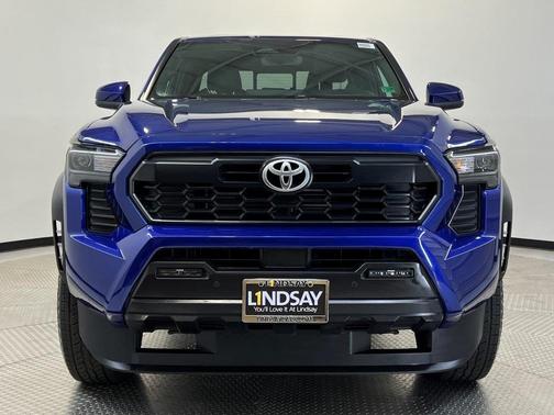 2024 Toyota Tacoma Hybrid TRD