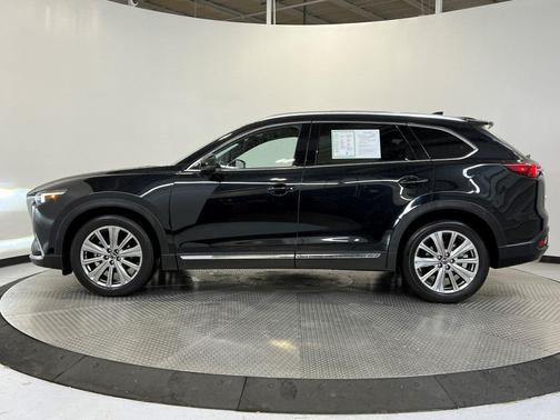 2022 Mazda CX-9 Signature