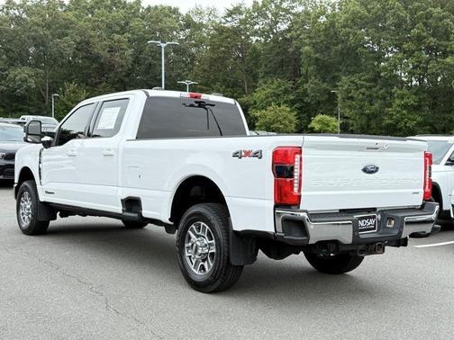 2024 Ford F-350 Lariat Super Duty