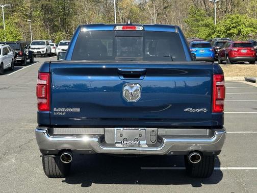 Patriot Blue Pearlcoat 2023 RAM 1500 Laramie