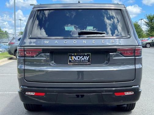 2025 Jeep Wagoneer Series II