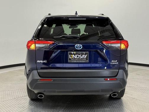 2024 Toyota RAV4 Hybrid XLE