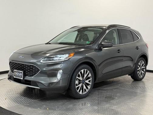 2020 Ford Escape Titanium Hybrid