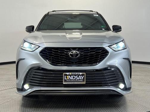 2023 Toyota Highlander XSE