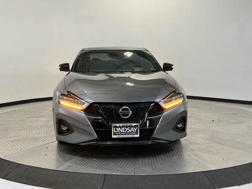 2021 Nissan Maxima SR