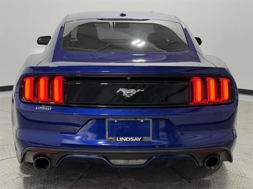 2016 Ford Mustang EcoBoost Premium