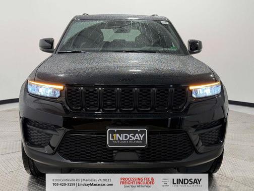 2025 Jeep Grand Cherokee Laredo