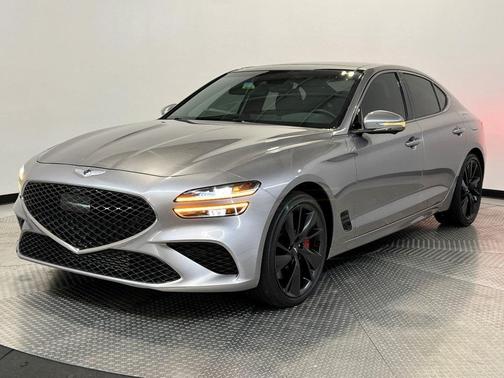 2023 Genesis G70 3.3T