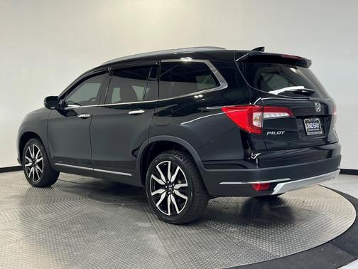 2022 Honda Pilot Elite