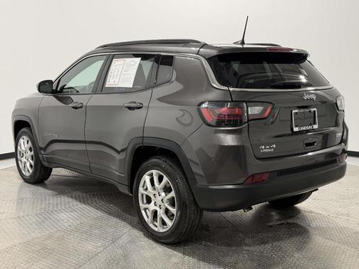 2023 Jeep Compass Latitude Lux