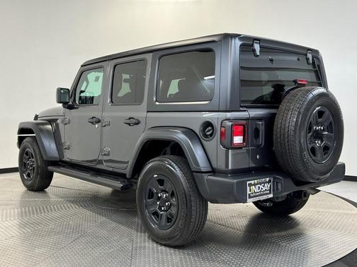 2023 Jeep Wrangler Sport