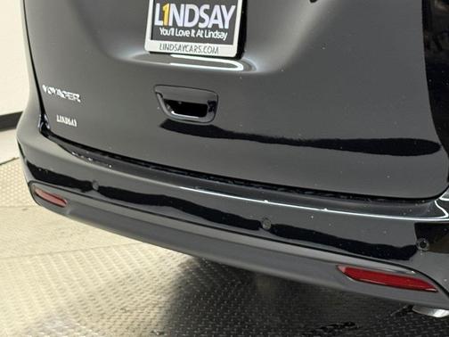 2026 Chrysler Voyager LX