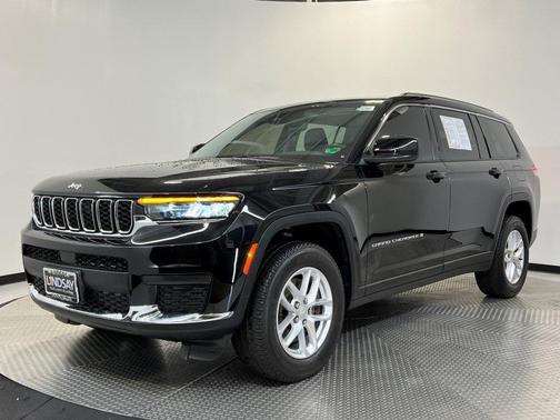 2022 Jeep Grand Cherokee L Laredo