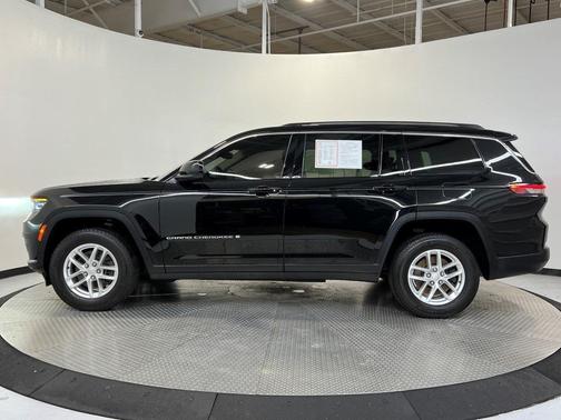 2022 Jeep Grand Cherokee L Laredo