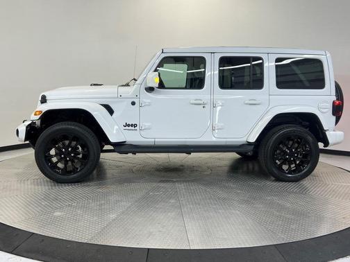 2022 Jeep Wrangler Unlimited Sahara High Altitude