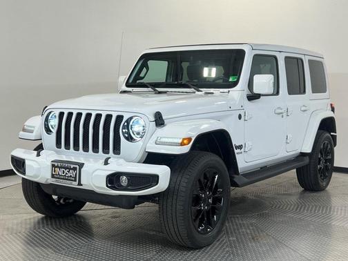 2022 Jeep Wrangler Unlimited Sahara High Altitude