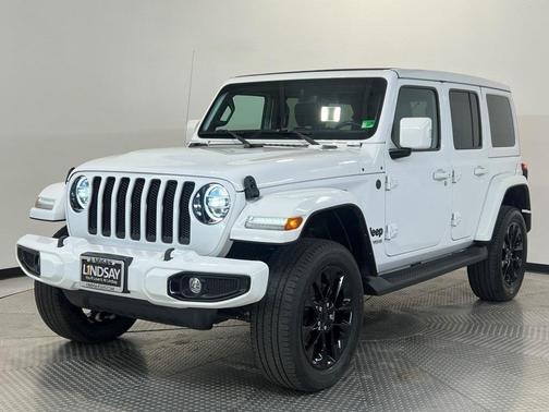 2022 Jeep Wrangler Unlimited Sahara High Altitude