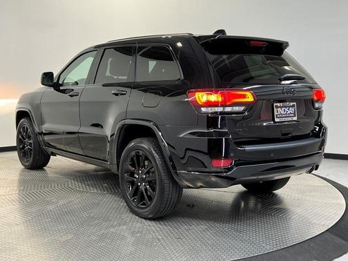 2022 Jeep Grand Cherokee WK Laredo