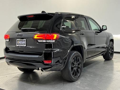 2022 Jeep Grand Cherokee WK Laredo