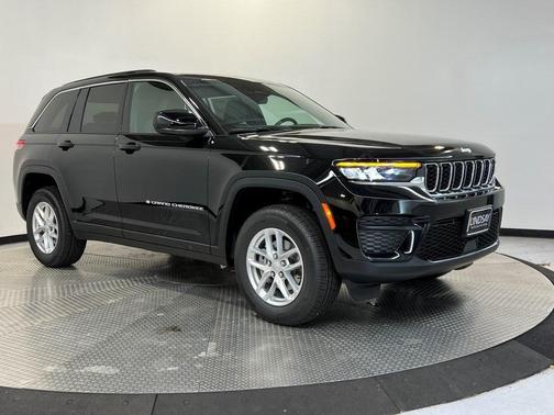 2025 Jeep Grand Cherokee Laredo X